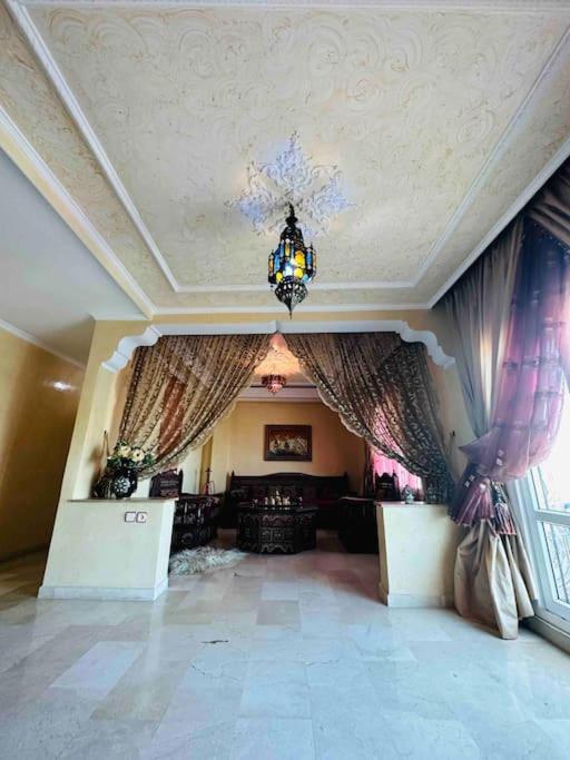 Luxueux Appartement Centre Et Plage & Wifi ! Tanger Zewnętrze zdjęcie