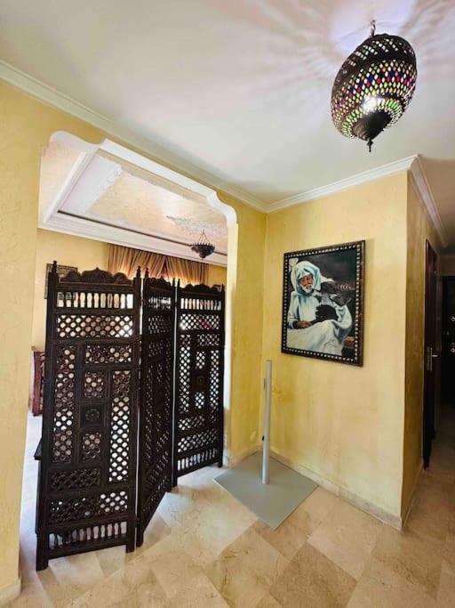 Luxueux Appartement Centre Et Plage & Wifi ! Tanger Zewnętrze zdjęcie
