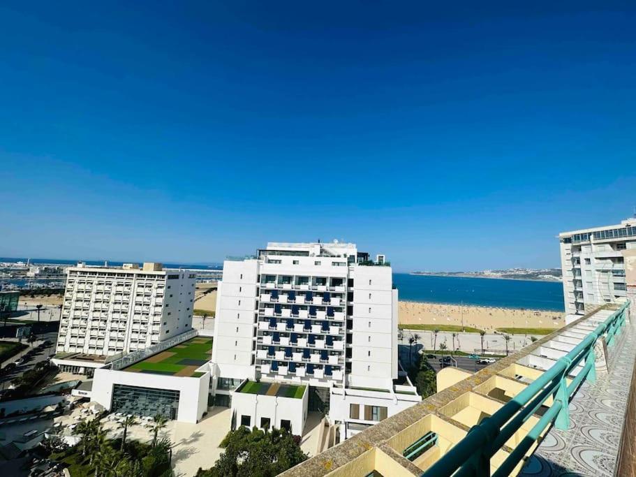 Luxueux Appartement Centre Et Plage & Wifi ! Tanger Zewnętrze zdjęcie