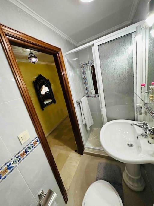 Luxueux Appartement Centre Et Plage & Wifi ! Tanger Zewnętrze zdjęcie
